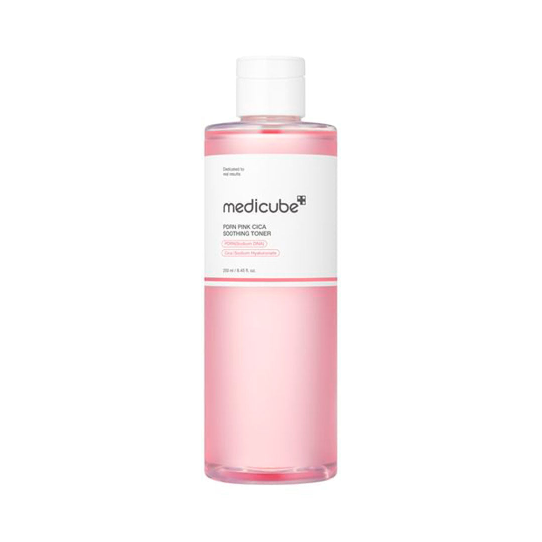 MEDICUBE PDRN PINK CICA SOOTHING TONER (250 ml)